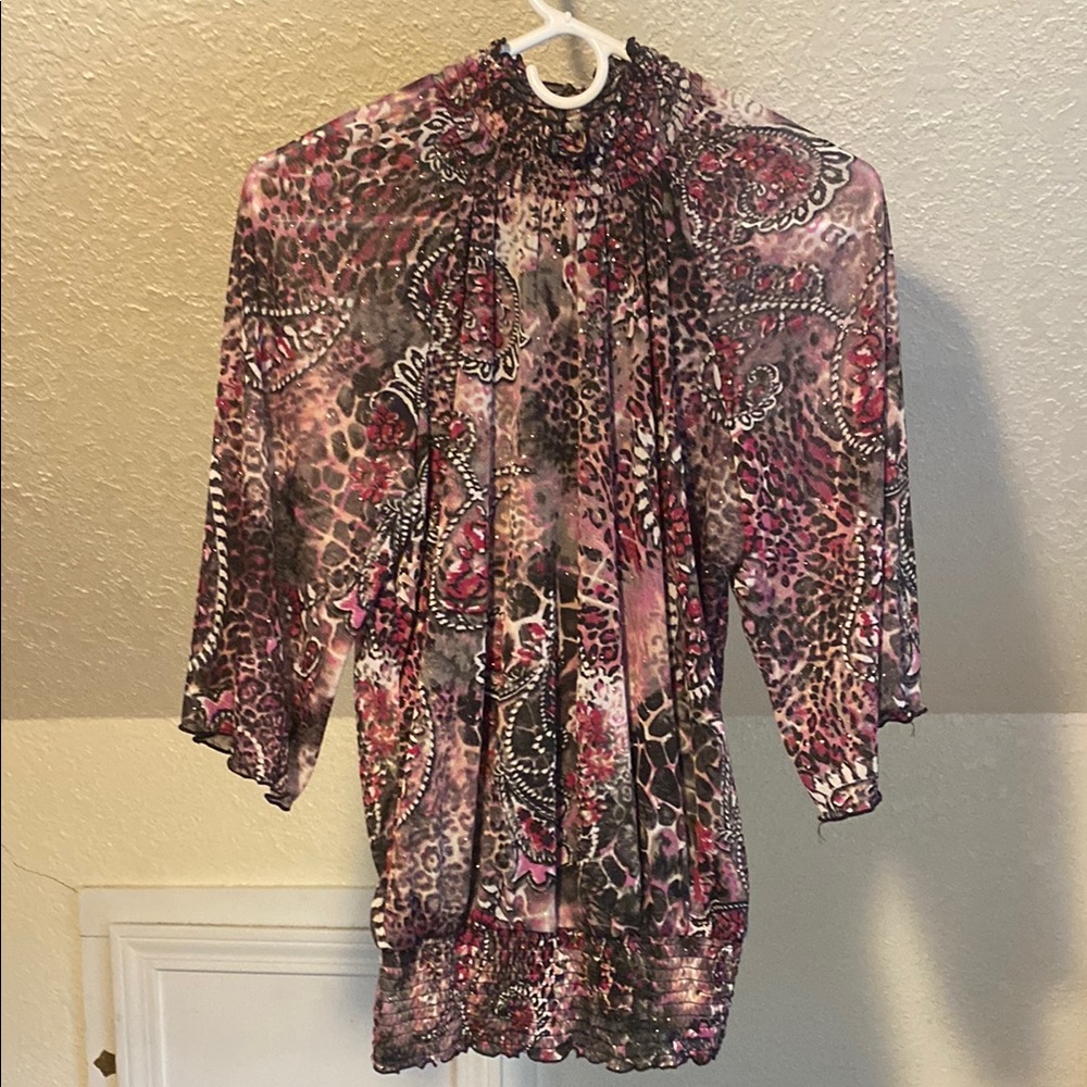 New Directions women’s size Large dress shirt